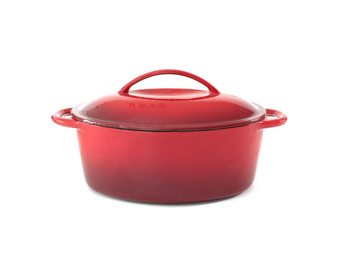 Cast iron oval cooking pot